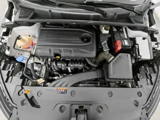 Geely Emgrand — Фото автомобиля 6