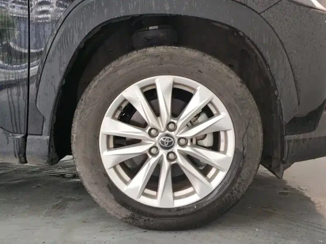 Toyota Corolla Cross — Фото автомобиля 6