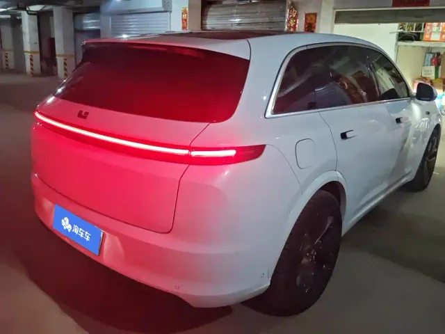 Li Auto L7 — Фото автомобиля 3