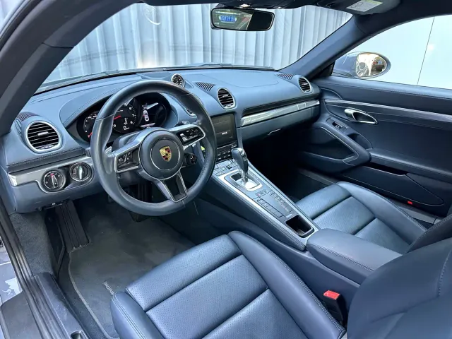 Porsche 718 — Фото автомобиля 7