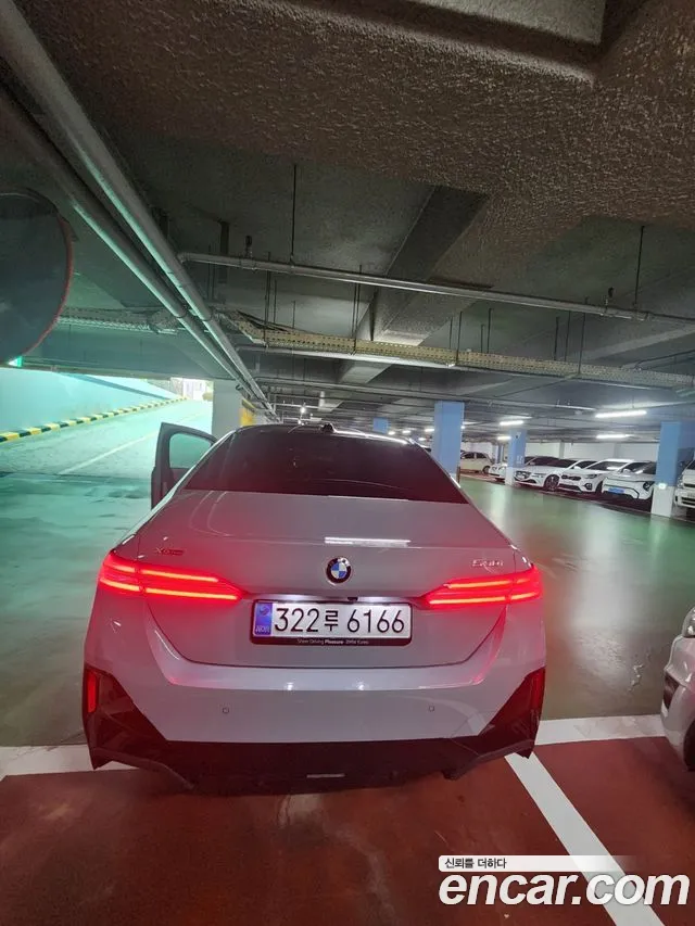 BMW 5 Series — Фото автомобиля 13