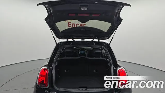 MINI Cooper — Фото автомобиля 21