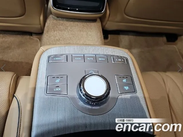 Genesis G80 RG3 — Фото автомобиля 14