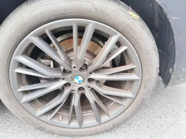 BMW 3 Series — Фото автомобиля 7