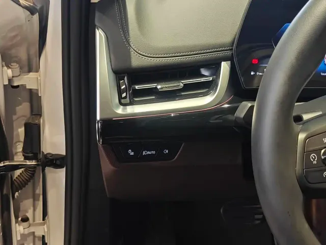 BMW X1 — Фото автомобиля 11