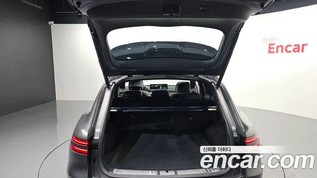Genesis GV70 3.5T Бензин AWD — Фото автомобиля 30