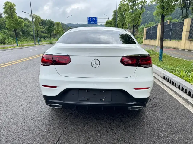 Mercedes-Benz GLC Coupe — Фото автомобиля 9
