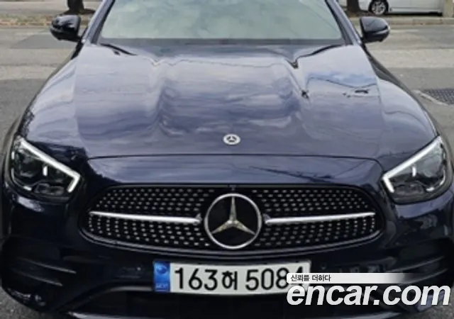 Фотография автомобиля — Mercedes-Benz E-Class W213