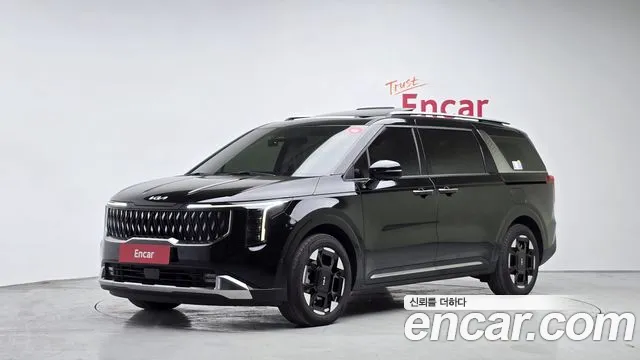 Фотография автомобиля — Kia Carnival