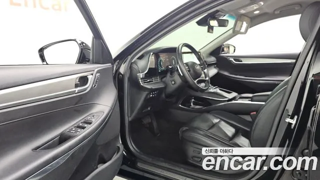 Hyundai Grandeur (New) Hybrid — Фото автомобиля 15