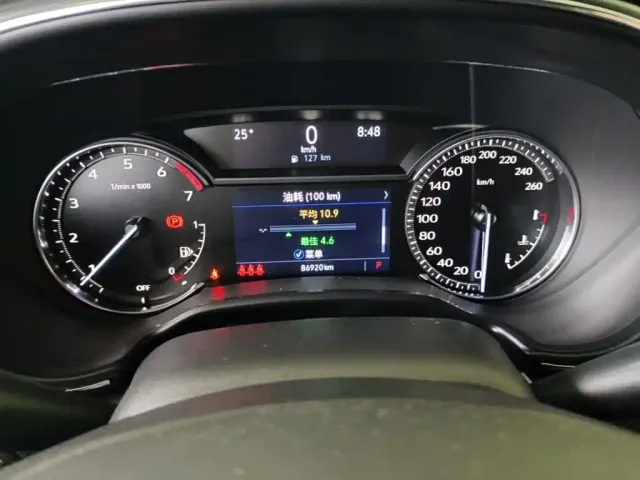 Cadillac CT5 — Фото автомобиля 11