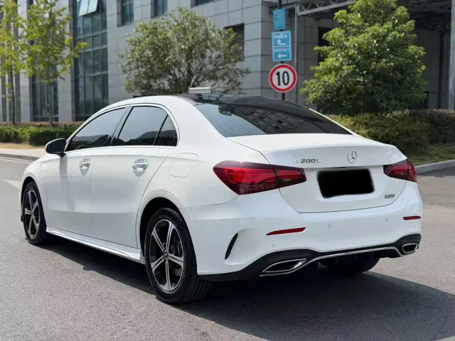 Mercedes-Benz A-Class — Фото автомобиля 14