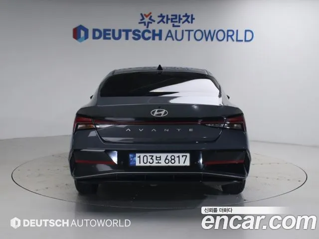 Hyundai Avante CN7 — Фото автомобиля 4