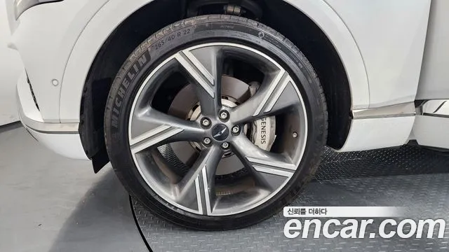 Genesis GV80 2.5T Бензин AWD — Фото автомобиля 4