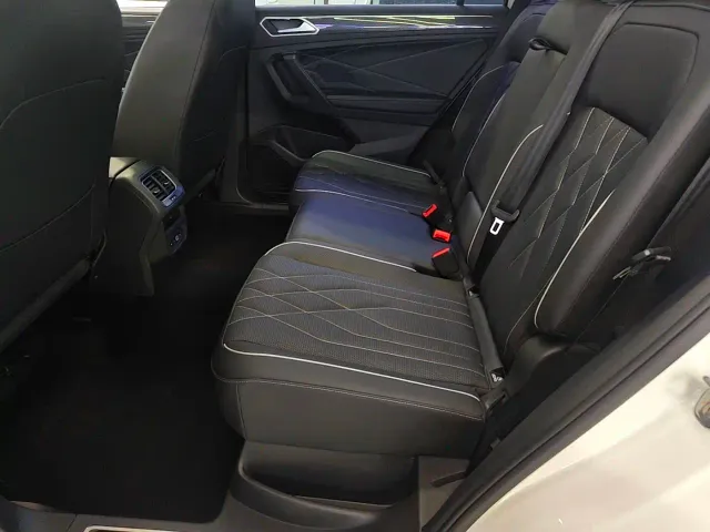 Volkswagen Tiguan L — Фото автомобиля 5