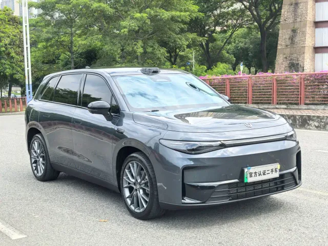 Leapmotor C10 — Фото автомобиля 3