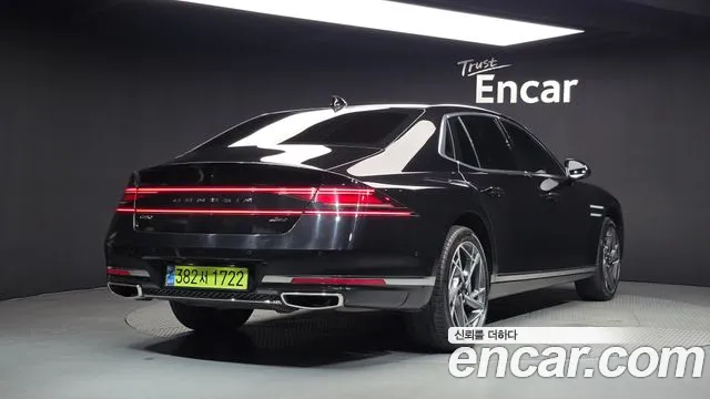 Фотография автомобиля — Genesis G90 G90 (RS4) Бензин 3.5 турбо AWD