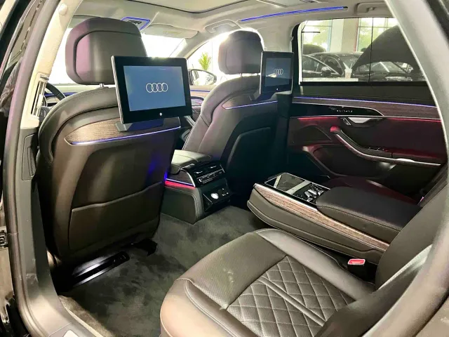 Audi A8 — Фото автомобиля 9
