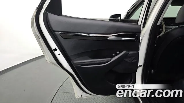 Kia Seltos — Фото автомобиля 14