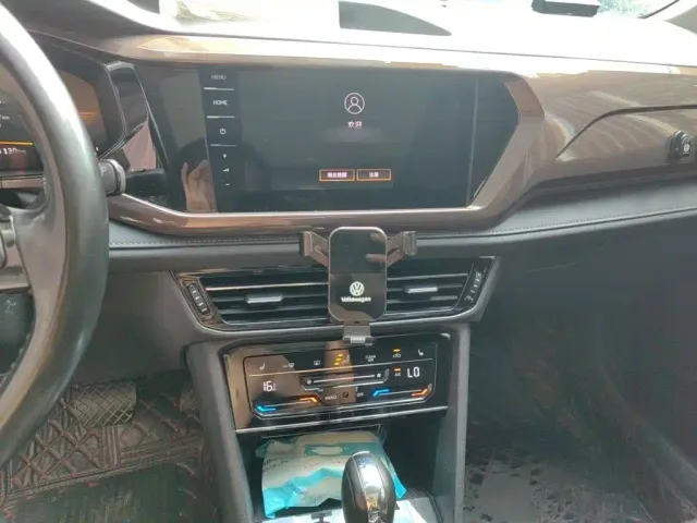 Volkswagen Tharu — Фото автомобиля 5
