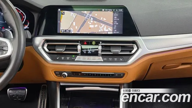 BMW 3-Series 3 серия (G20) 320i M Sport — Фото автомобиля 14