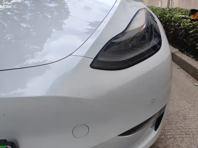 Tesla Model Y 2021 Performance High-Performance AWD — Фото автомобиля 23