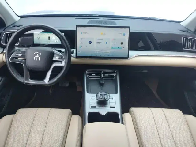 BYD Song Pro — Фото автомобиля 12