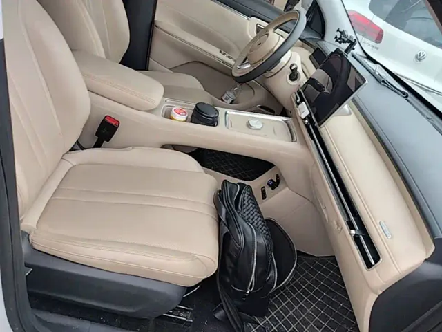 Wuling Bingo S — Фото автомобиля 24