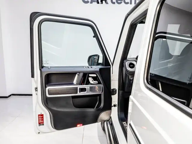 Mercedes-Benz G-Class — Фото автомобиля 3