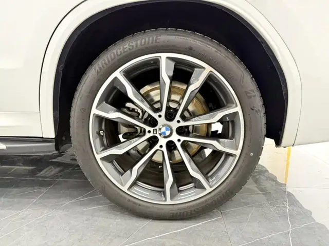 BMW X3 — Фото автомобиля 13