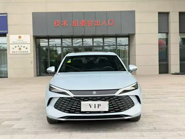 BYD Qin L — Фото автомобиля 2