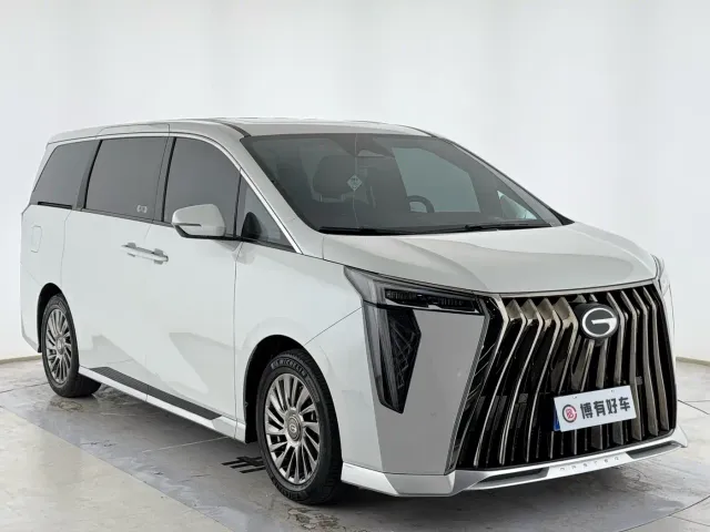 GAC Trumpchi M8 — Фото автомобиля 3