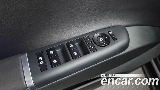 Hyundai Grandeur GN7 — Фото автомобиля 30