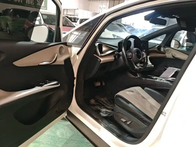 BYD Dolphin — Фото автомобиля 15