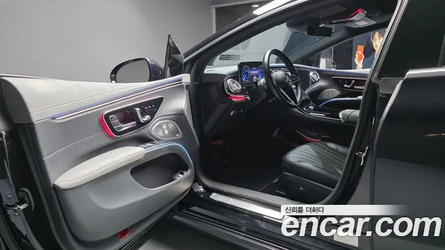 Mercedes-Benz EQS — Фото автомобиля 9