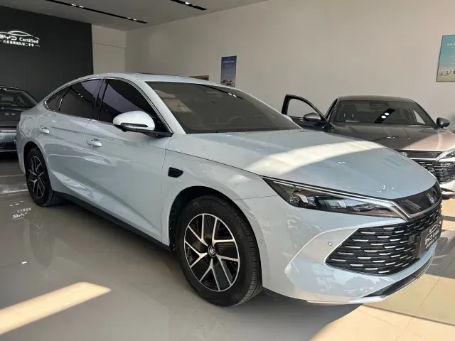 BYD Qin L — Фото автомобиля 3