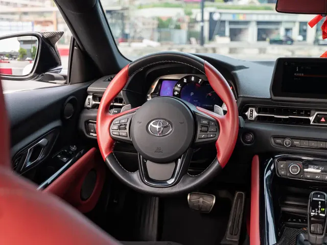 Toyota Supra — Фото автомобиля 5