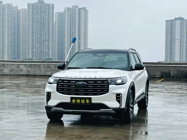 Фотография автомобиля — Ford Explorer