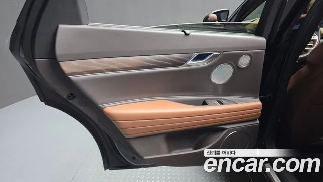 Genesis G80 RG3 — Фото автомобиля 14