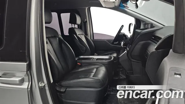 Hyundai Staria Staria Карго 5 мест — Фото автомобиля 10