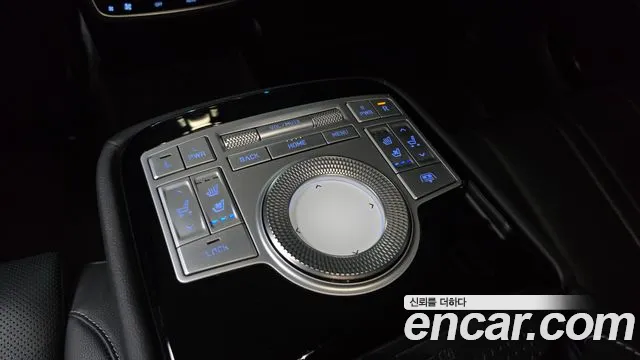 Genesis G80 Бензин 2.5 турбо AWD — Фото автомобиля 17