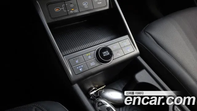 Hyundai Kona — Фото автомобиля 23