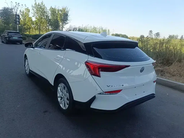 Buick Velite 6 — Фото автомобиля 4