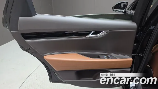 Genesis G80 RG3 — Фото автомобиля 14