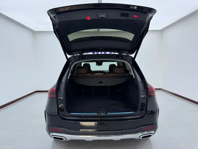 Mercedes-Benz GLE-Class — Фото автомобиля 17