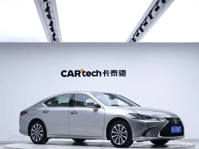 Lexus Lexus ES 2021 200 Excellence Edition — Фото автомобиля 4