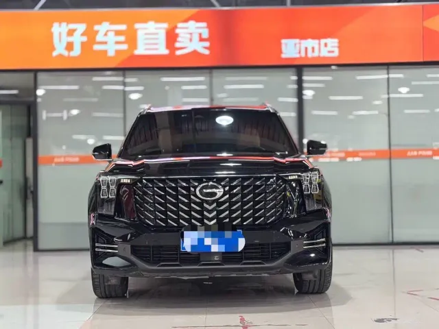 GAC Trumpchi GS8 — Фото автомобиля 2