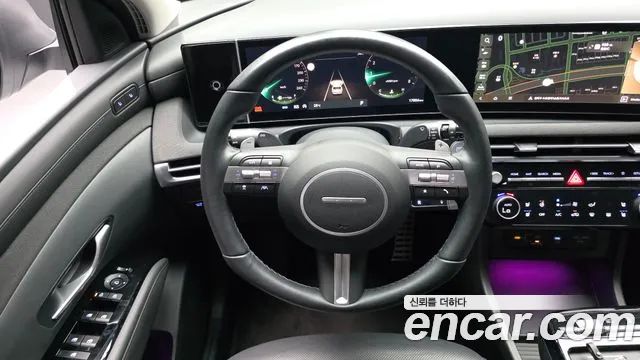 Hyundai Tucson Новый Tucson (NX4) Бензин 1.6 турбо 2WD — Фото автомобиля 13