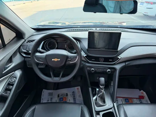 Chevrolet Orlando — Фото автомобиля 9