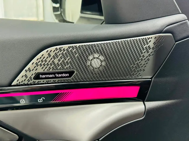 BMW 5 Series — Фото автомобиля 6